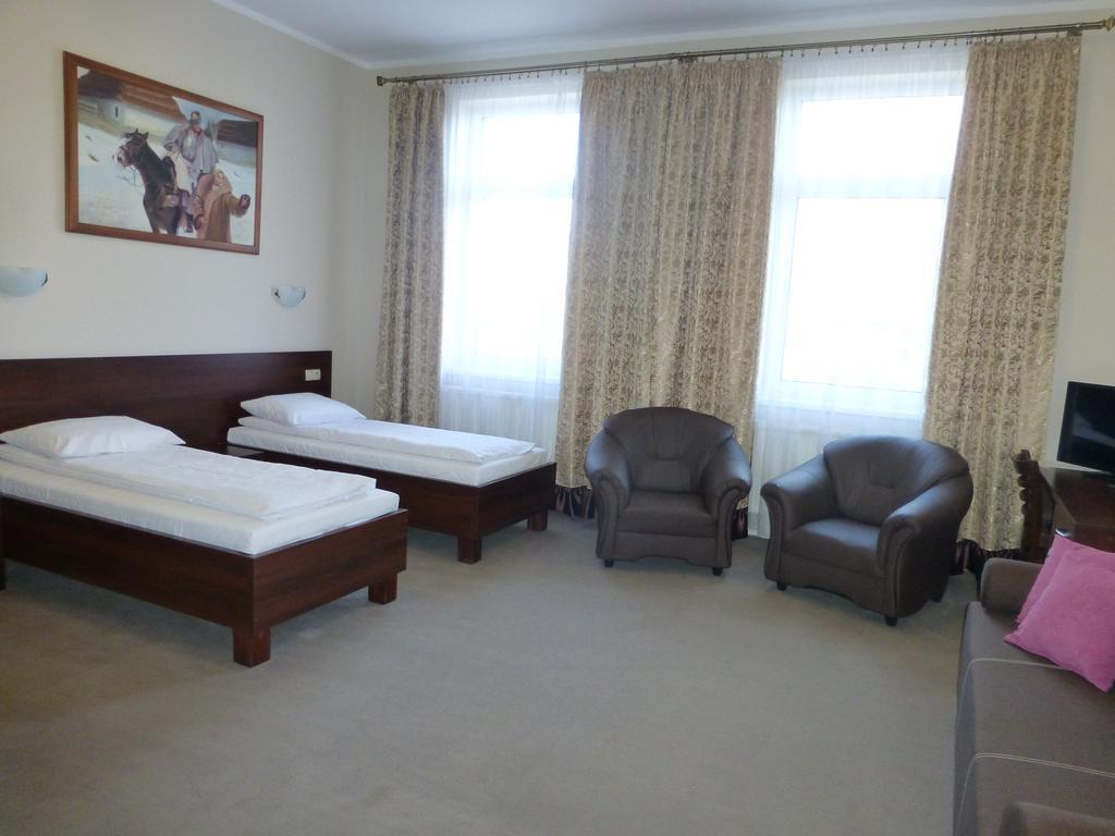 Hotel Cesarski - Kaiserhof Гижицко Экстерьер фото